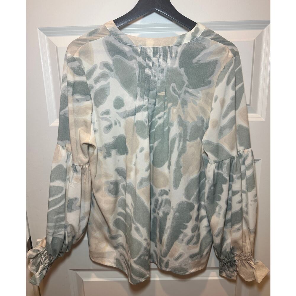 Blouse - Picture 7 of 10